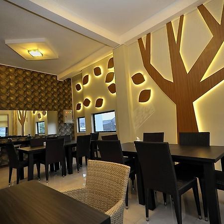 Spencer Green Hotel Batu  Bagian luar foto