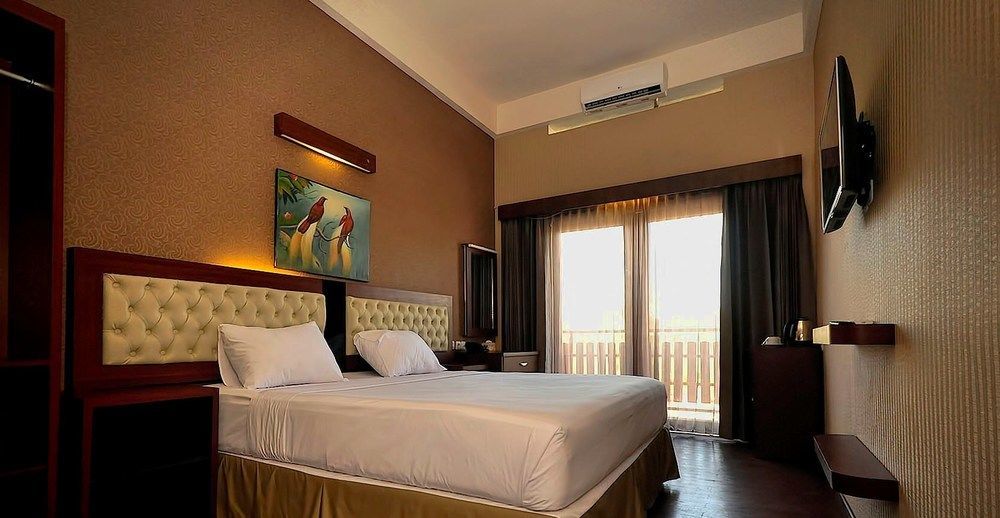 Spencer Green Hotel Batu  Bagian luar foto